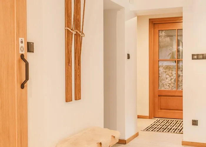 Rycerki Dom Na Szlaku רייצ'ה