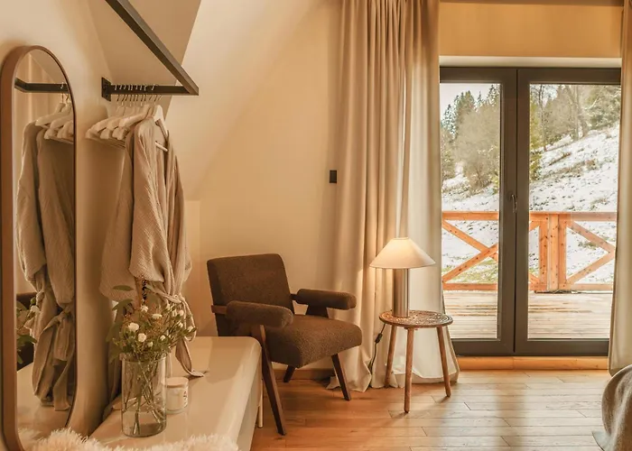 Rycerki Dom Na Szlaku רייצ'ה